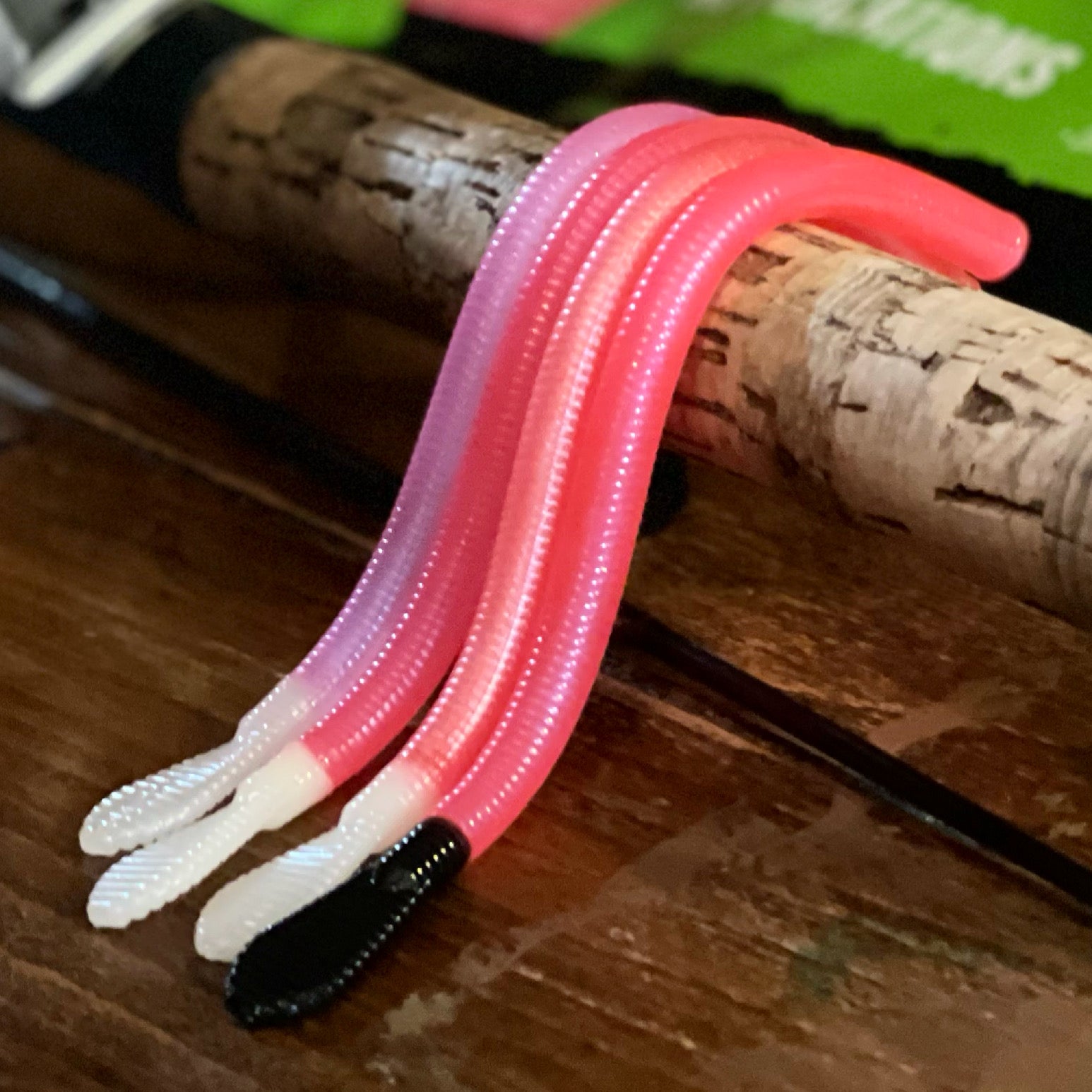 2 Confezioni Pautzke Fire Worms Rosse – Esca Per Salmoni, Trote Iridee E Steelhead – Nuovo 2022