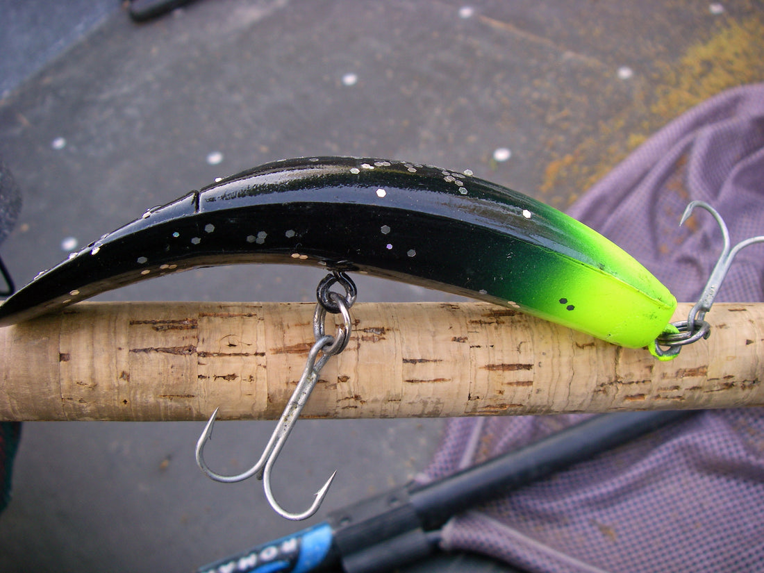 Go to the Dark Side for Low-Water Kings by JD Richey – Salmon Trout  Steelheader